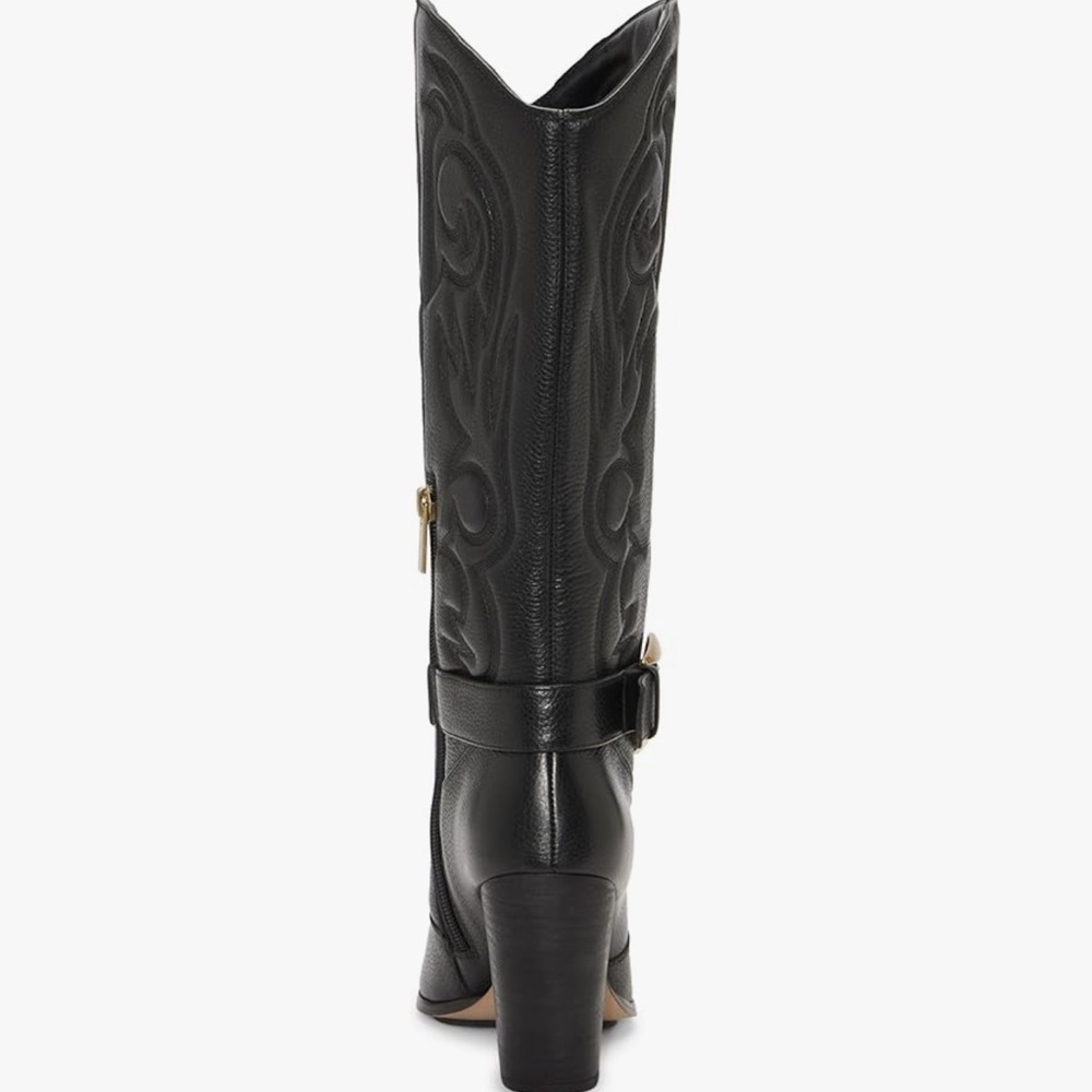 Elegant Black Heeled Boots with Gold Accent - Picture 4 of 10